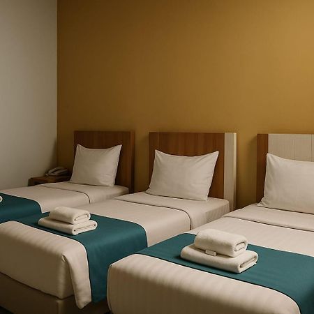 Hotel Amel Aceh Банда-Ачех Экстерьер фото